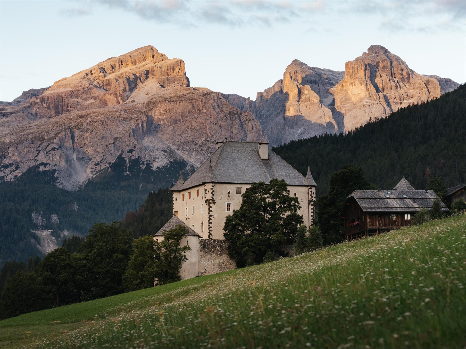 Schloss "Ciastel Colz" Badia 2 suedtirol.info