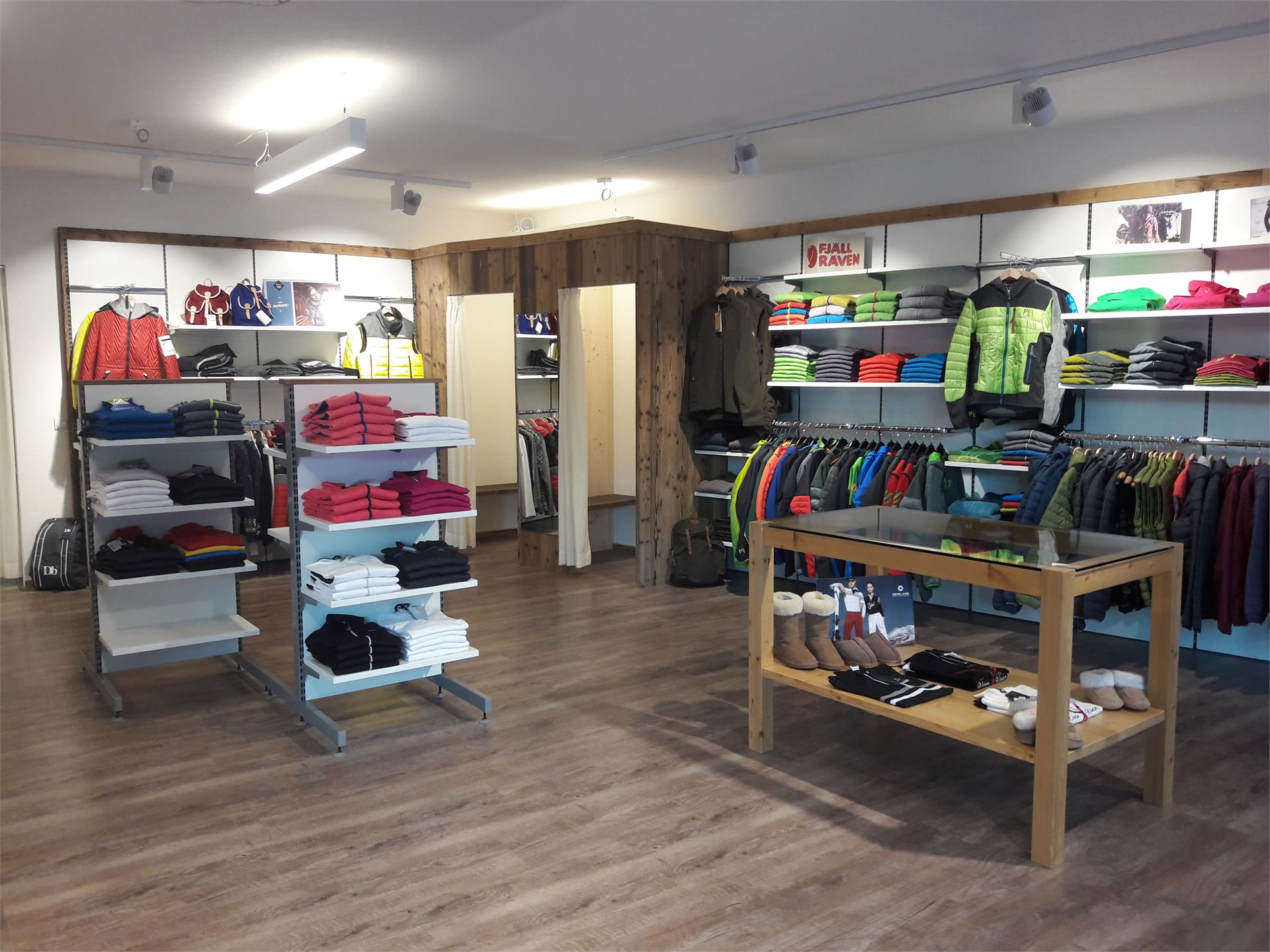 Sportmode Haller - sportswear Steinhaus Ahrntal valley Ahrntal/Valle Aurina 3 suedtirol.info