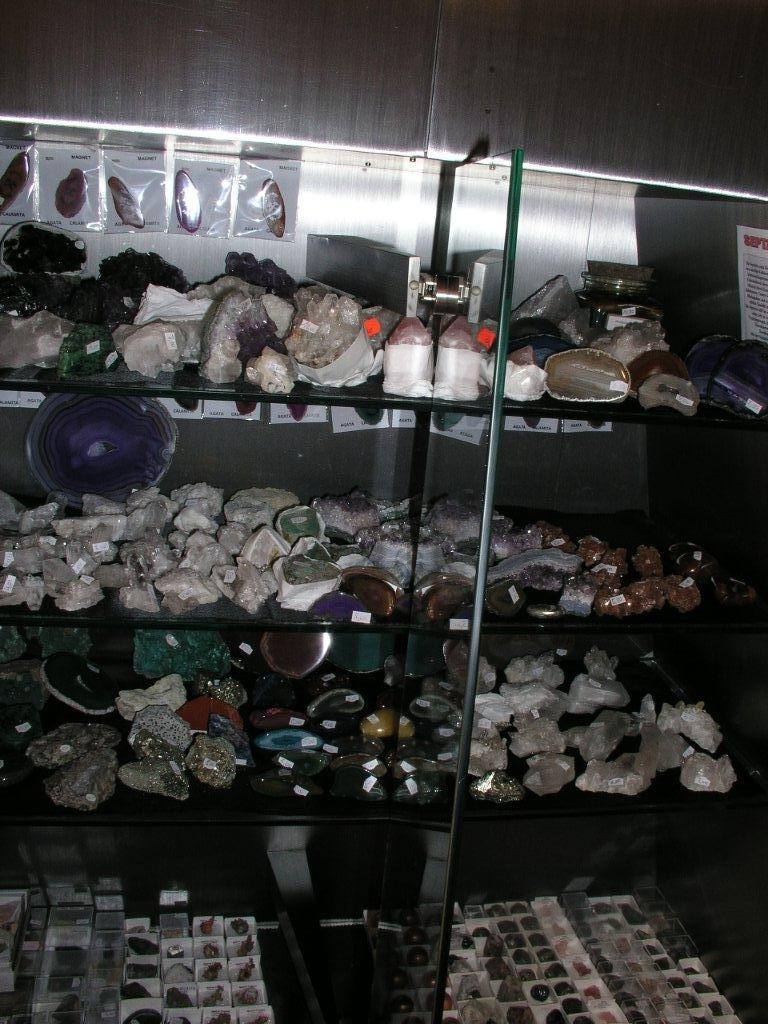 Souvenir Shop - Museo Provinciale Miniere - sede Predoi Predoi 1 suedtirol.info