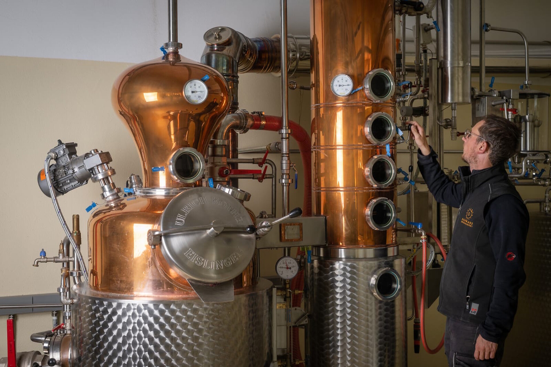 Schwarz Distillery Mölten/Meltina 5 suedtirol.info