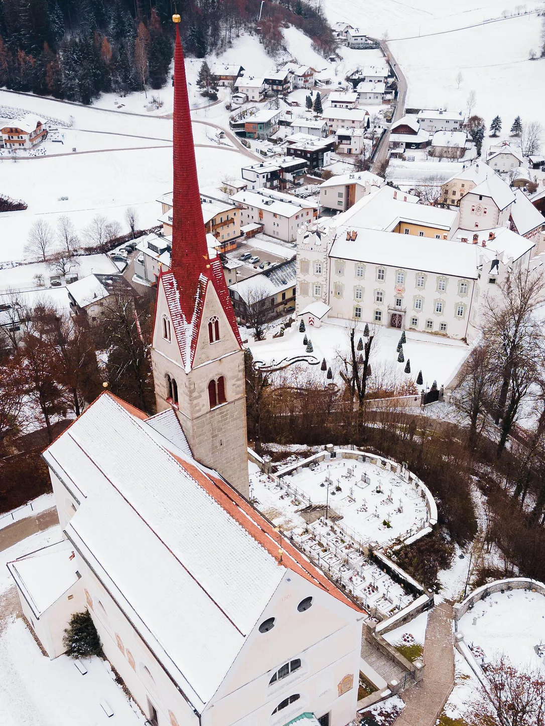 Castle Ehrenburg/Casteldarne