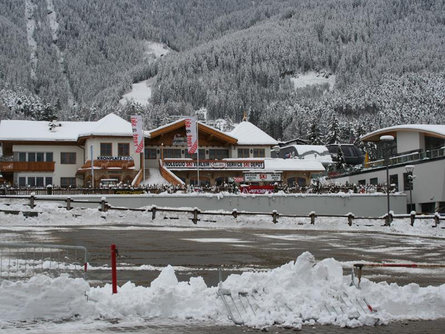 Ski Deposit Giggeralm Bruneck/Brunico 1 suedtirol.info