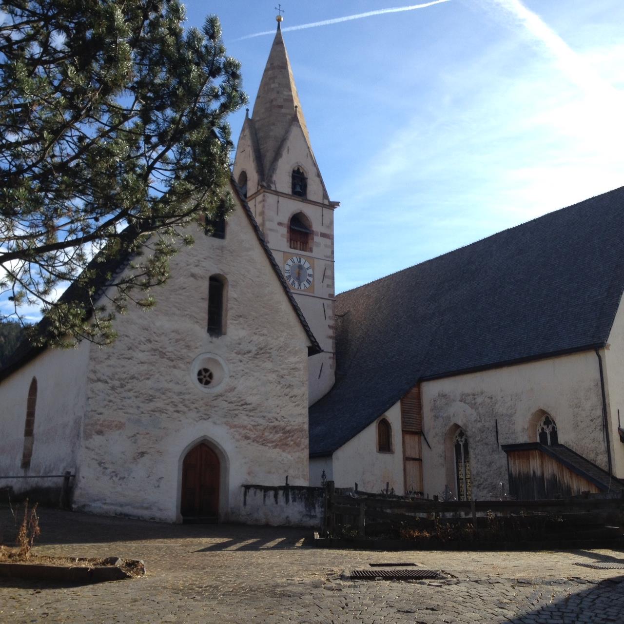 St. Anne church Mölten/Meltina 2 suedtirol.info