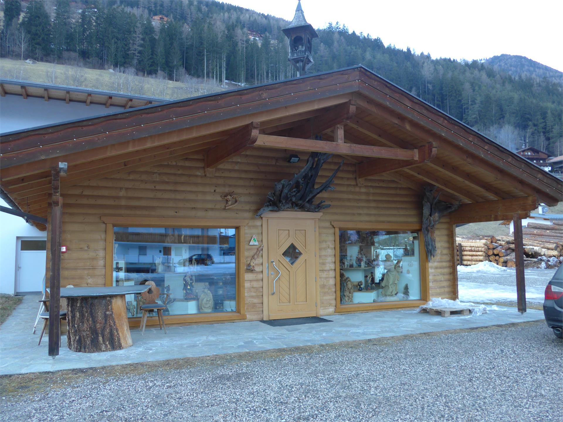 Tiroler Holzschnitzerei Ahrntal 1 suedtirol.info