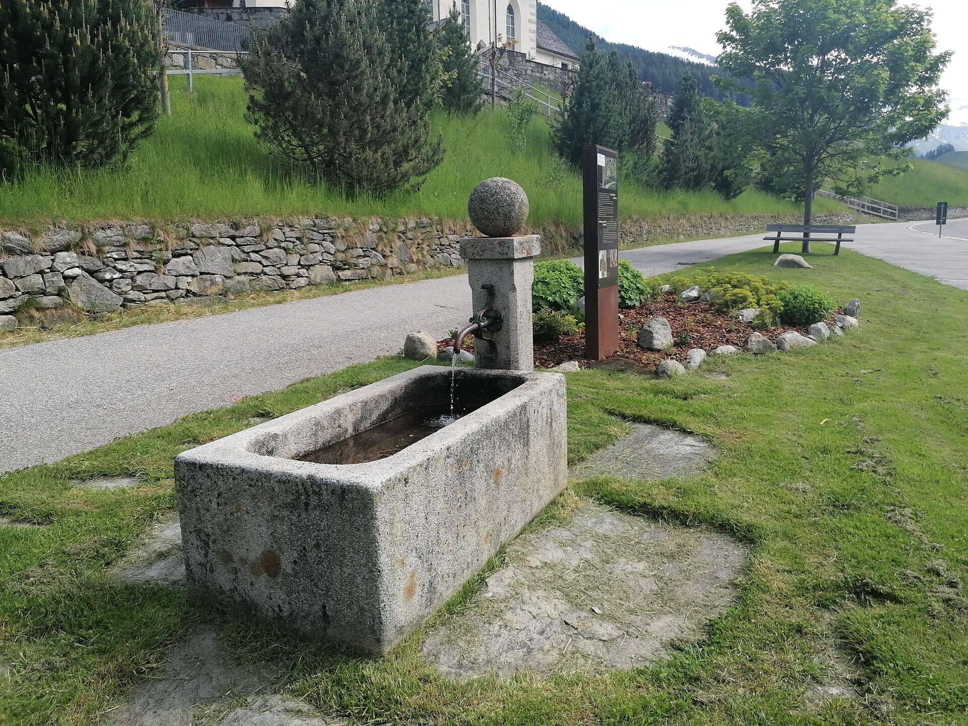 Brunnen Kirchplatz Prettau