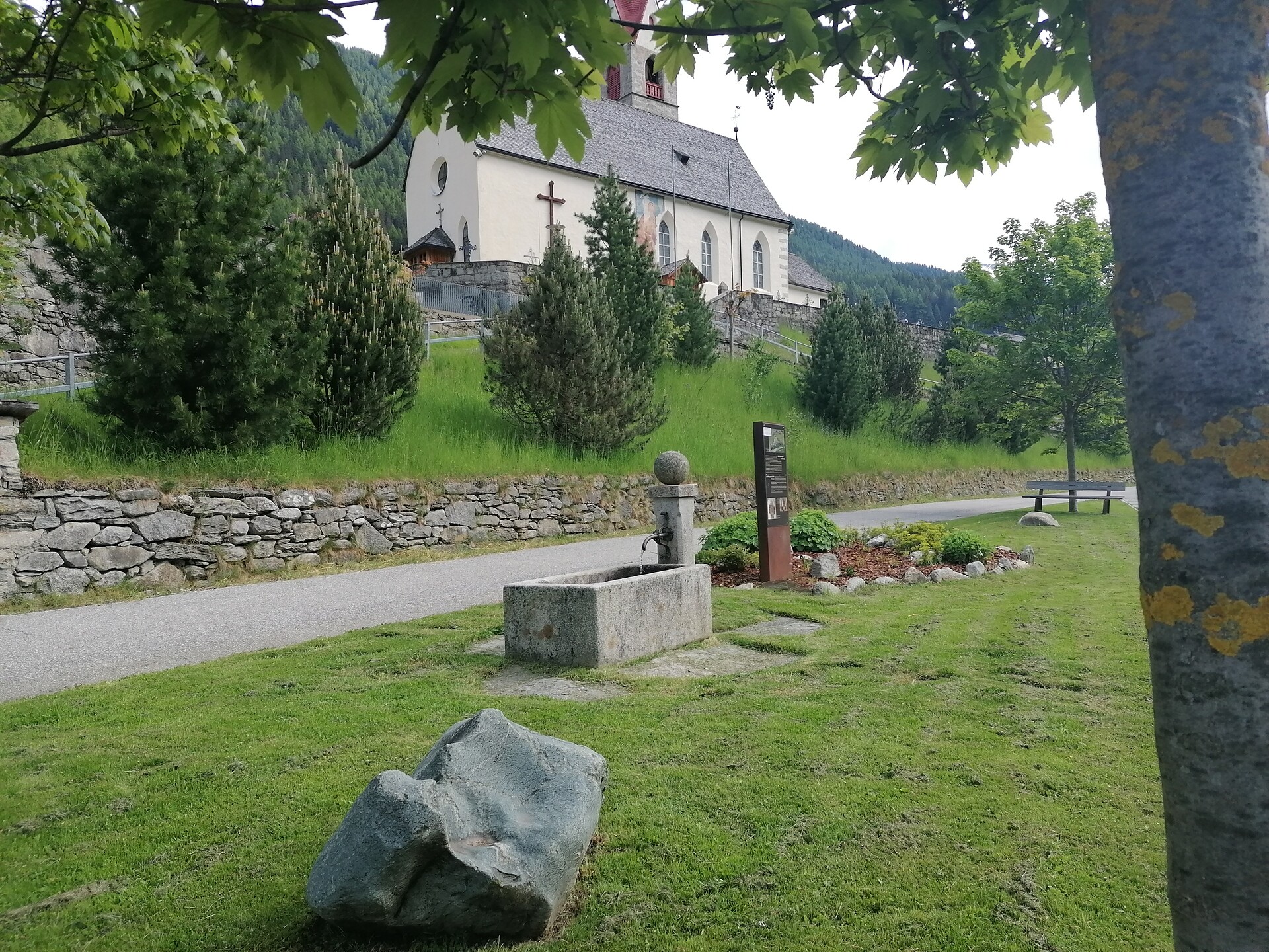 Brunnen Kirchplatz Prettau