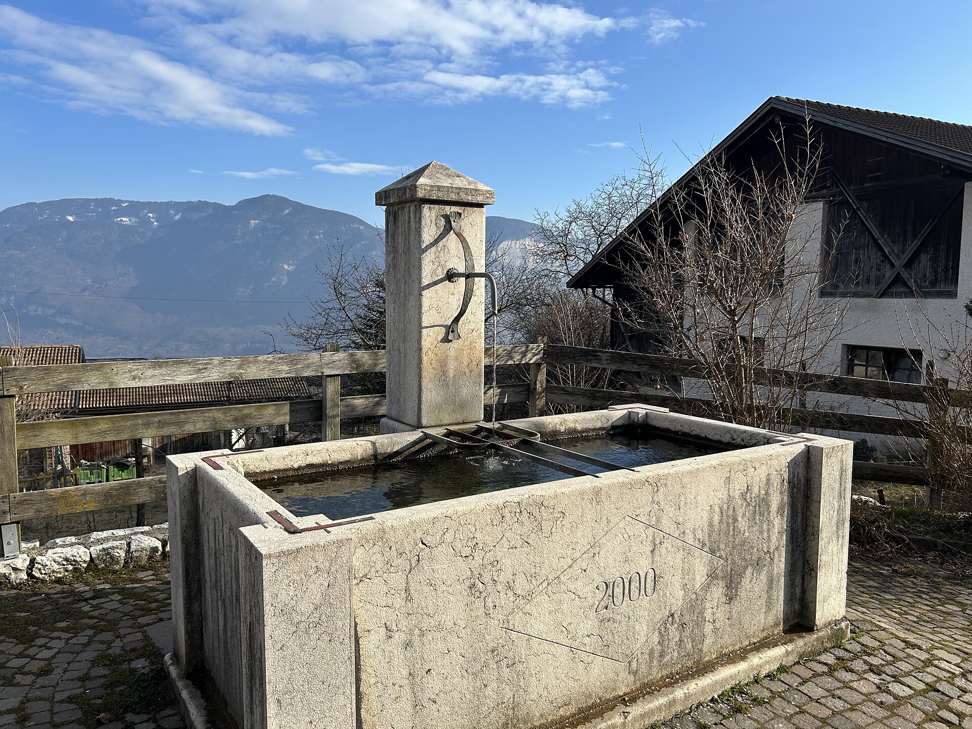 Trinkwasserbrunnen Graun Kurtatsch an der Weinstraße 1 suedtirol.info