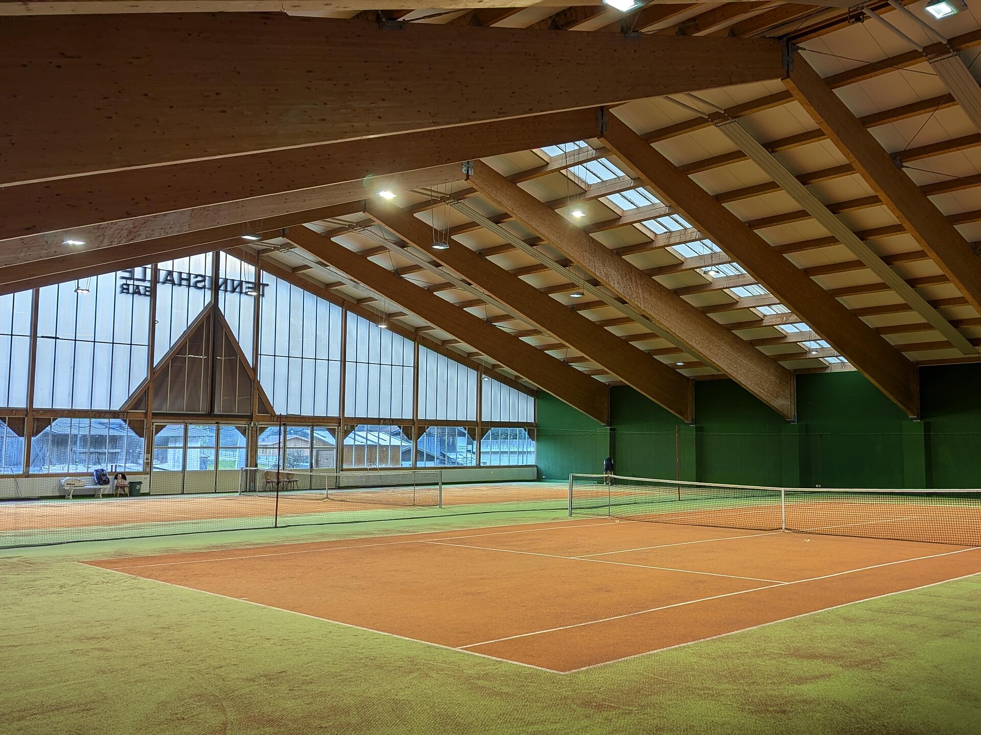 Tennis court Vals