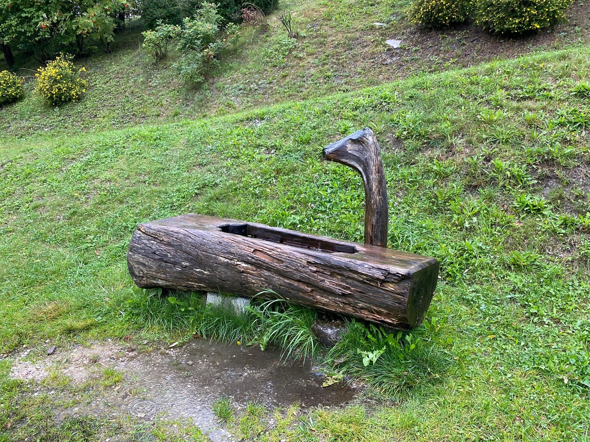 Fontana di acqua potabile parco giochi Lappago paese Selva dei Molini 1 suedtirol.info