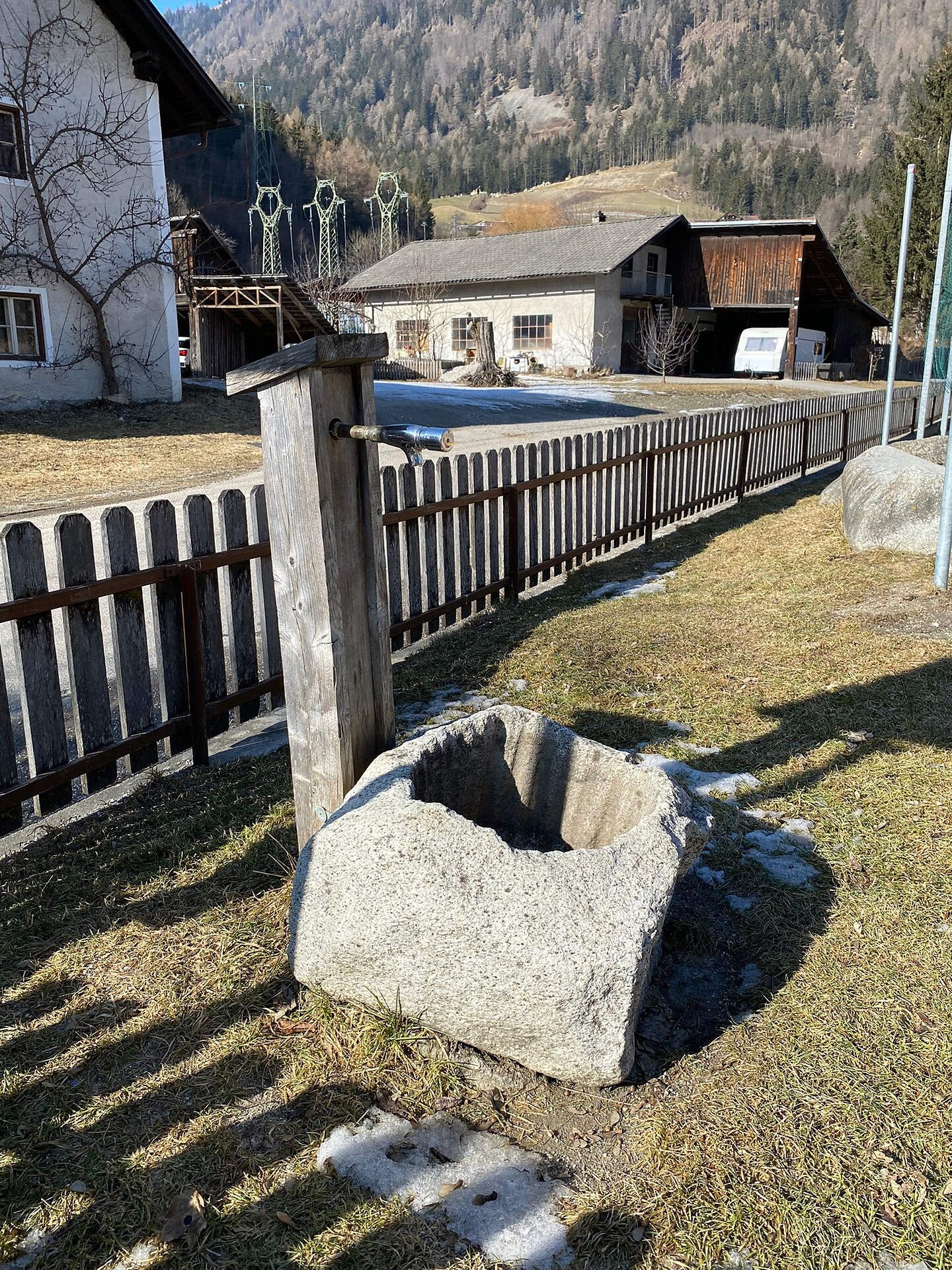 Drinking water fontain playground Griesweg/Via Gries Sand in Taufers/Campo Tures 1 suedtirol.info