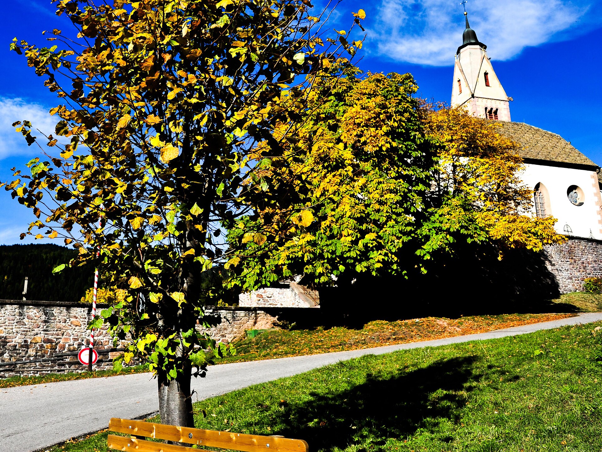 Weg zum Burgstall