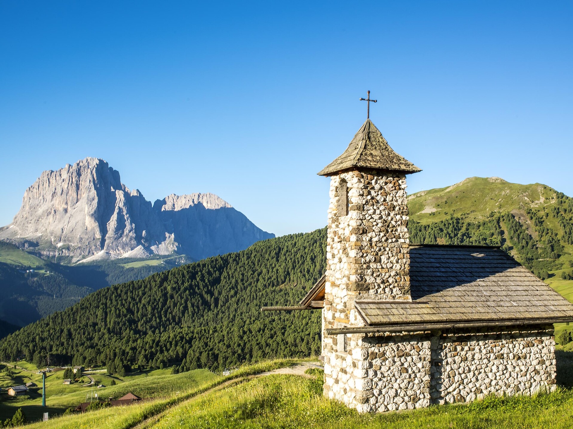 Seceda Fermedakirchlein