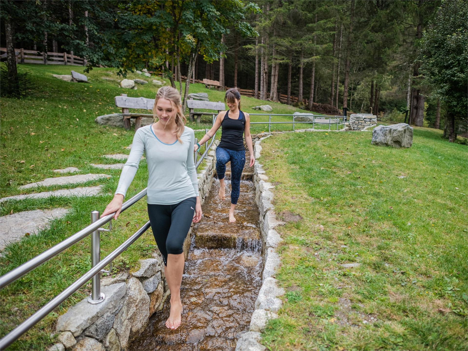 Percorso Kneipp a Santo Stefano San Lorenzo di Sebato 2 suedtirol.info