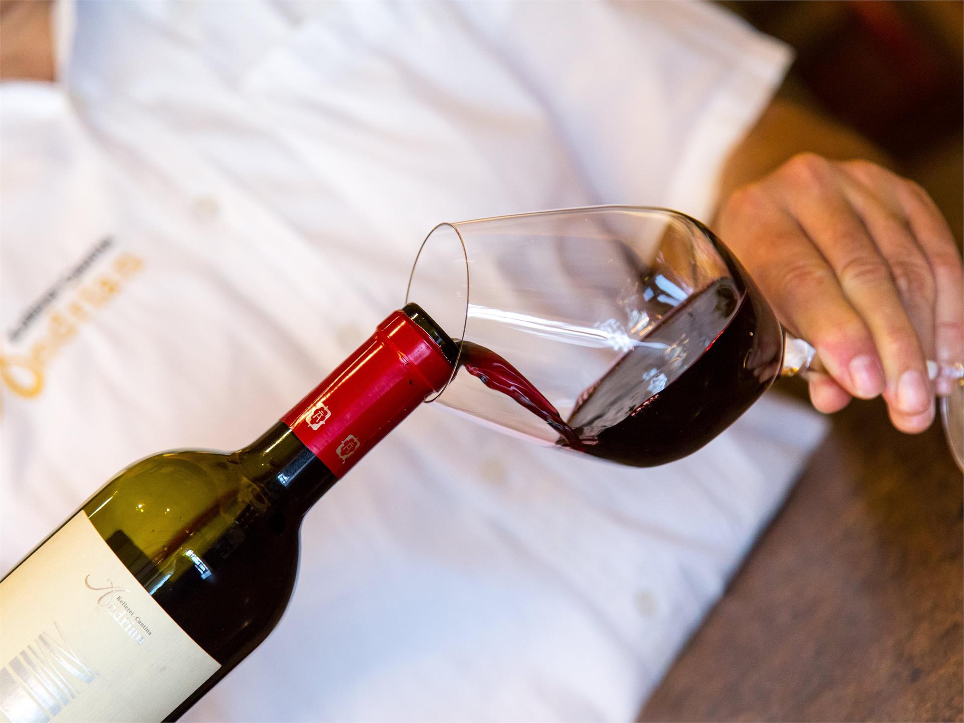 Weinstore der Kellerei Andrian Andrian 1 suedtirol.info