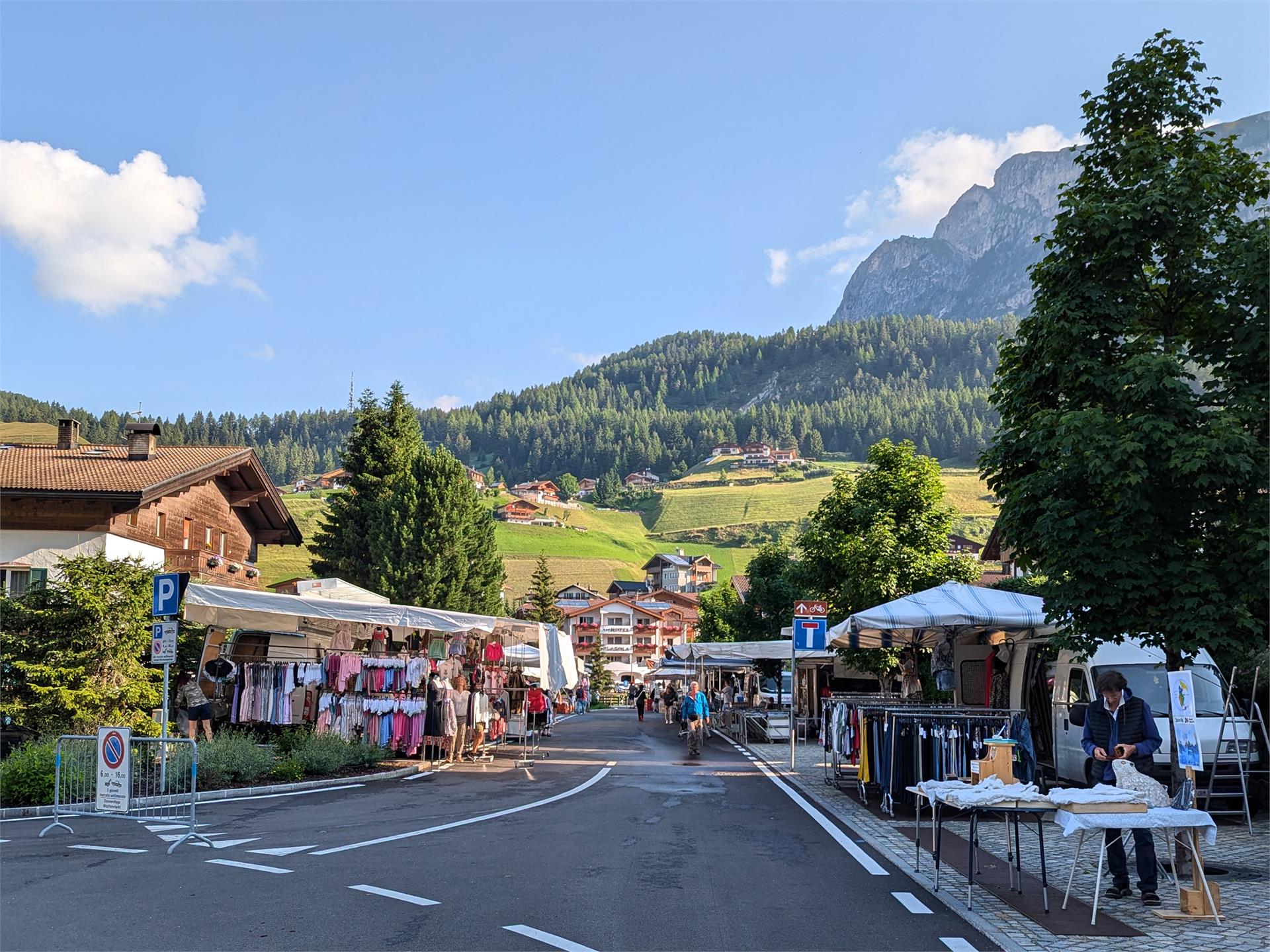 Mercato settimanale Selva 1 suedtirol.info