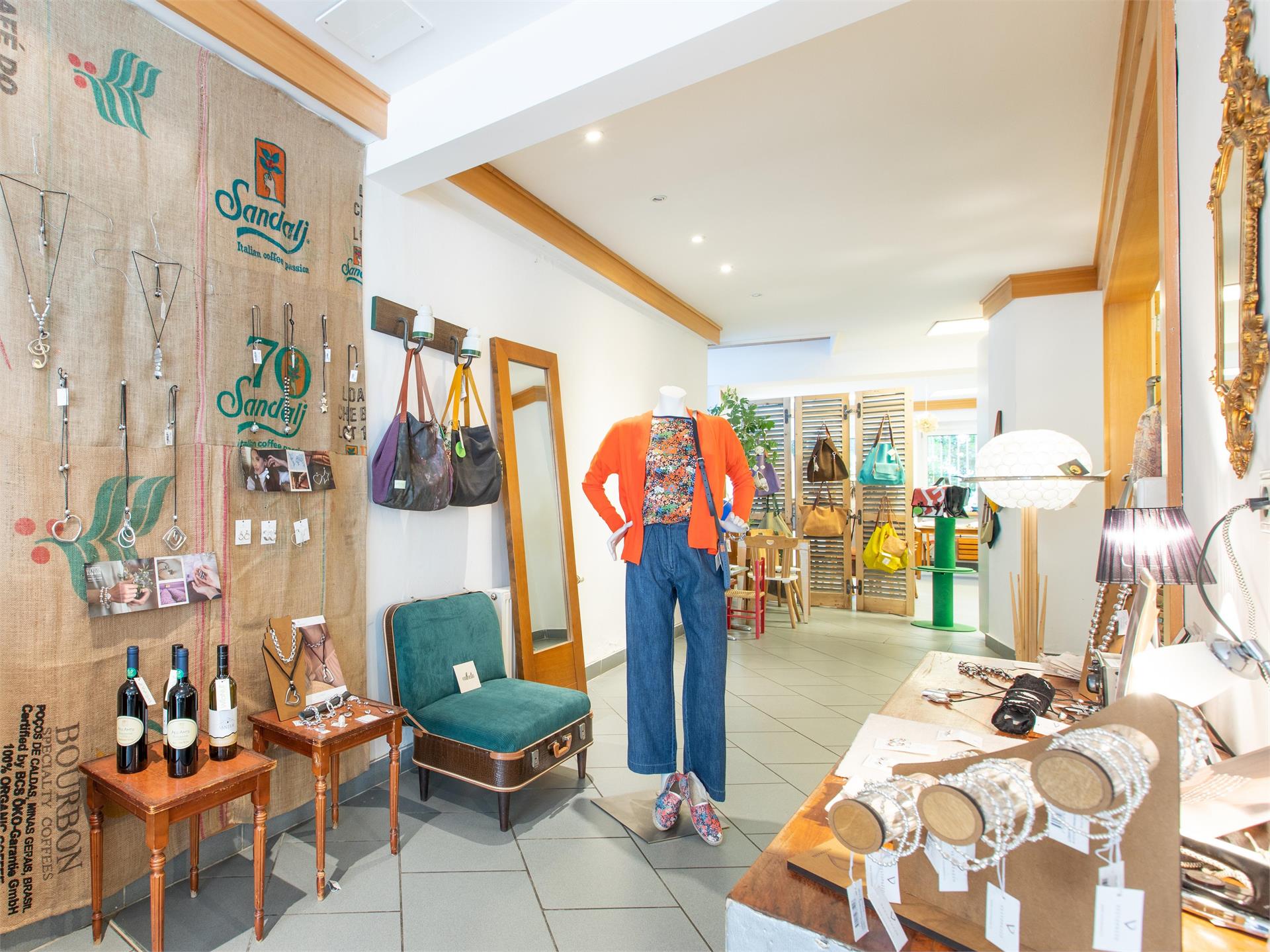 WiaNui Upcycling Concept Store Bressanone 1 suedtirol.info