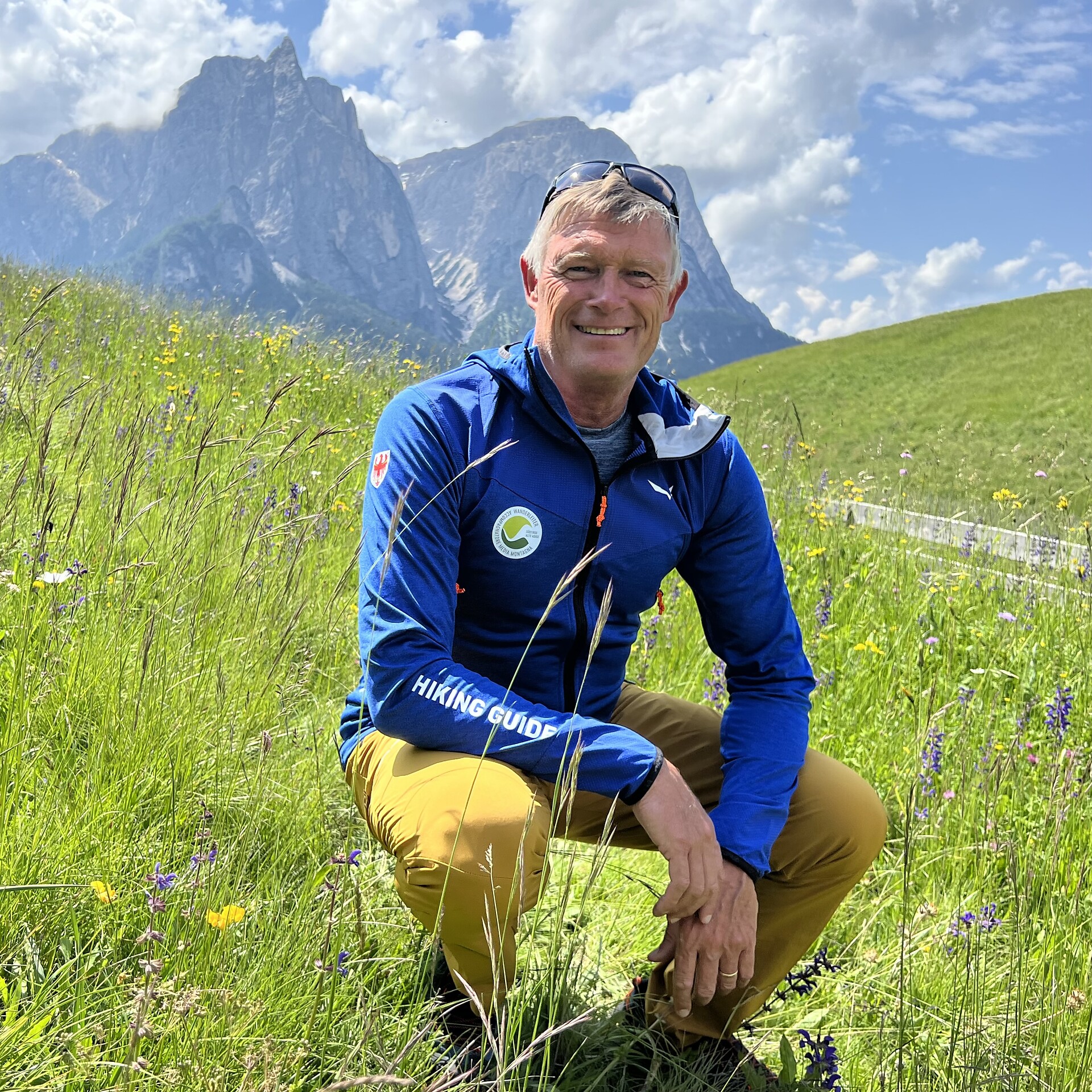 Hiking guide Günther Vettori - Dolomites Region Seiser Alm - #1 - suedtirol.info