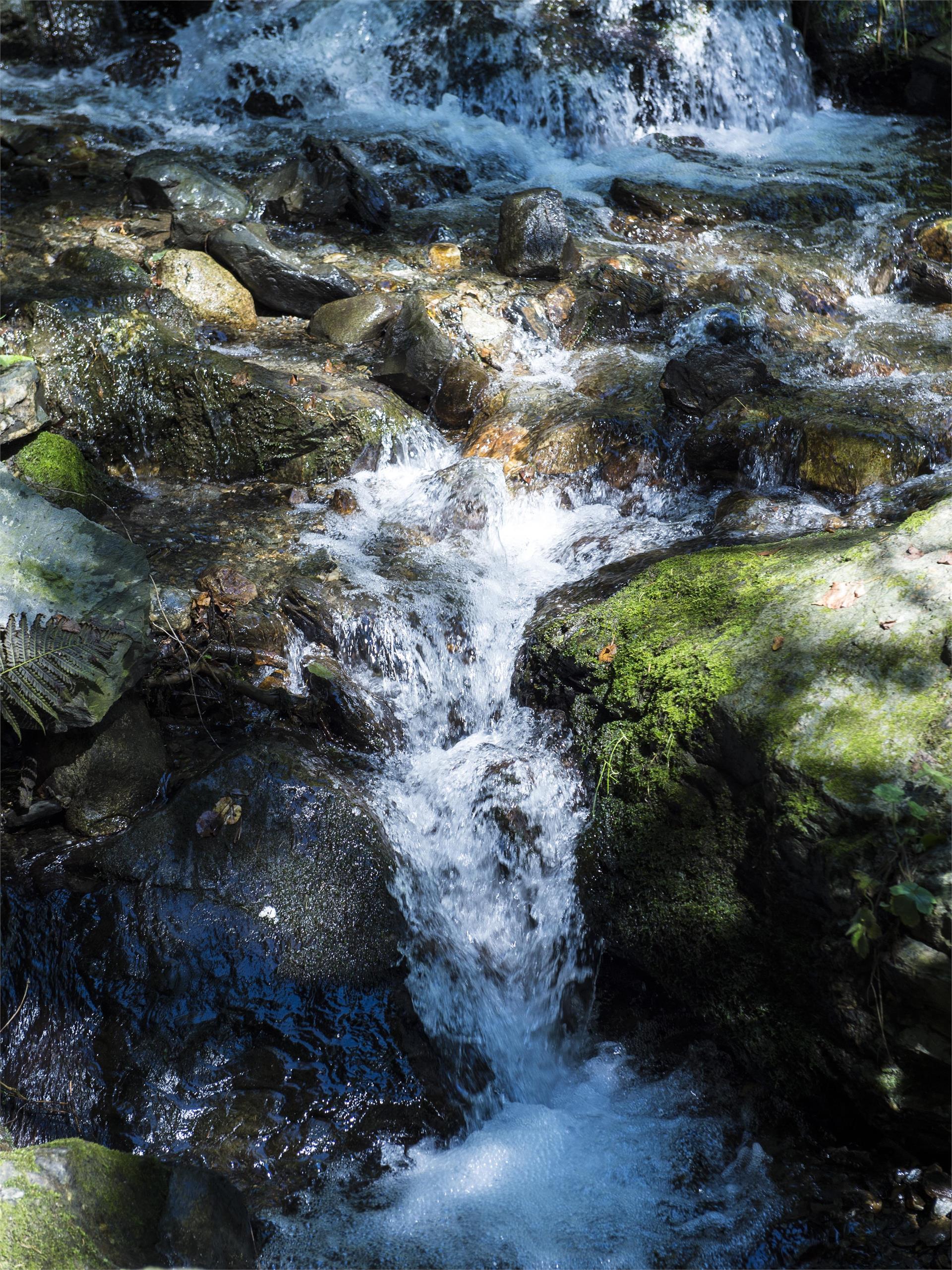 Wasserfall in Schrambach Feldthurns 2 suedtirol.info