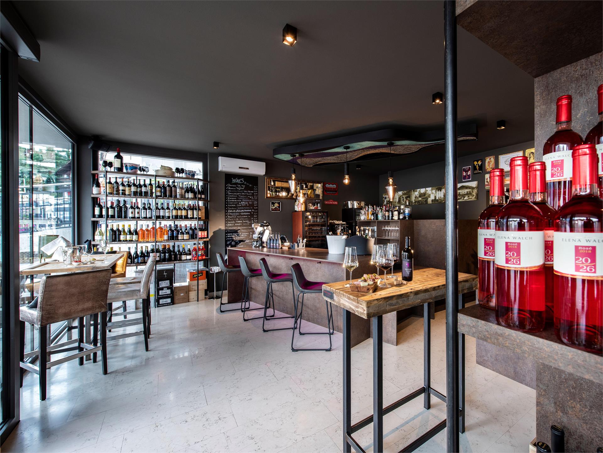 Weinmesser's VINOthek - Wine & People Schenna/Scena 5 suedtirol.info