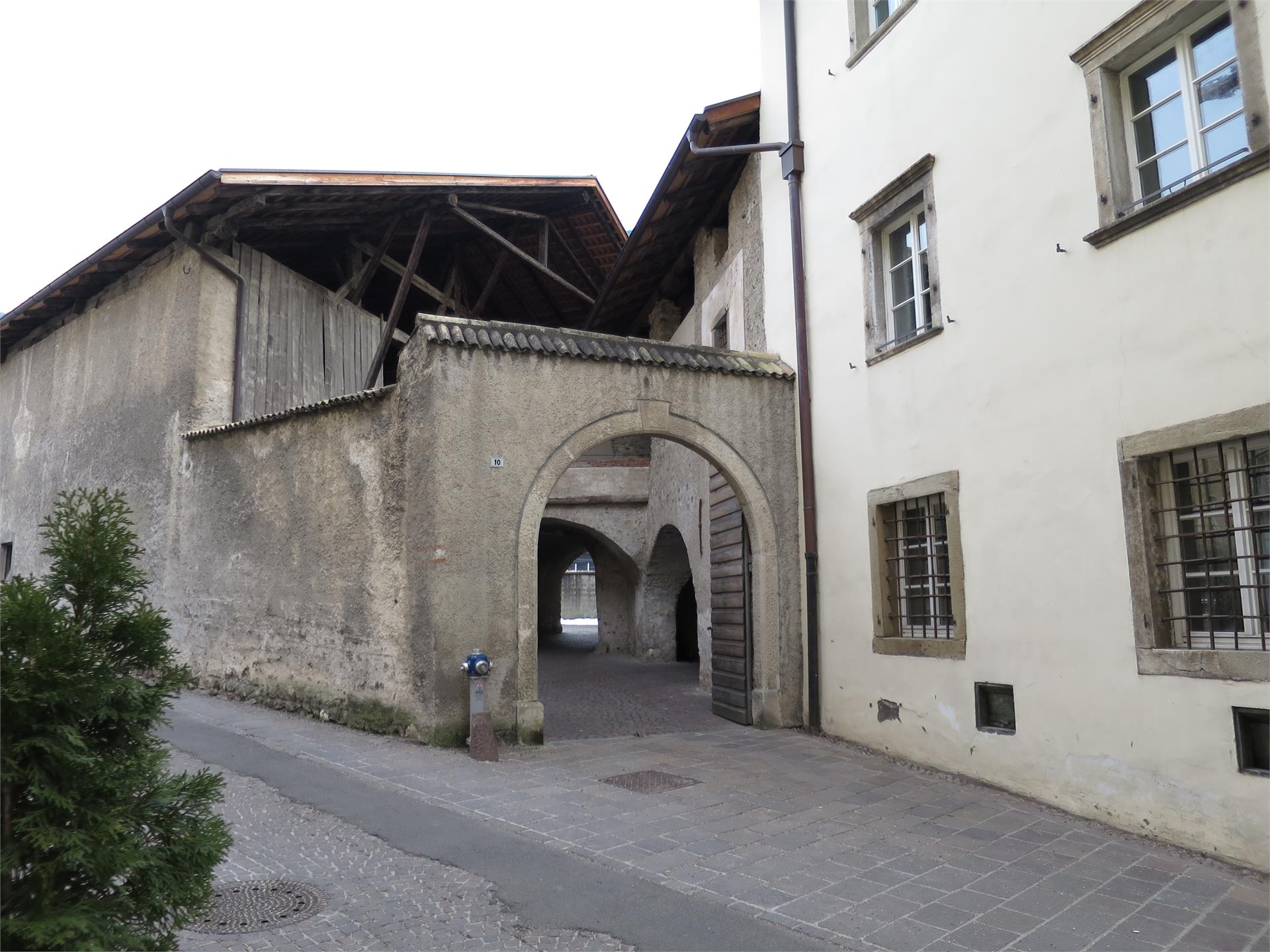 Zu Hof oder Zehenthof – Haus Seeber in Neumarkt Neumarkt 1 suedtirol.info