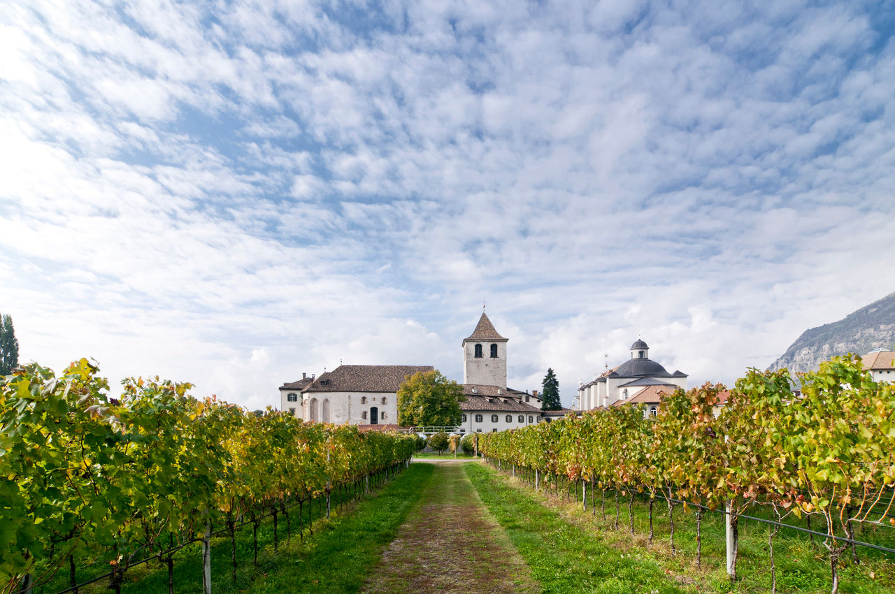 .
Südtirol Magazin Frühling 2012
