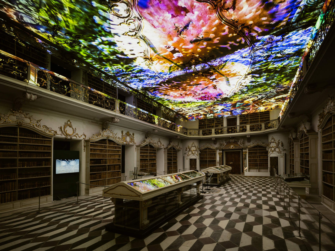 Tentakulum by Groll Berndt Seltmann