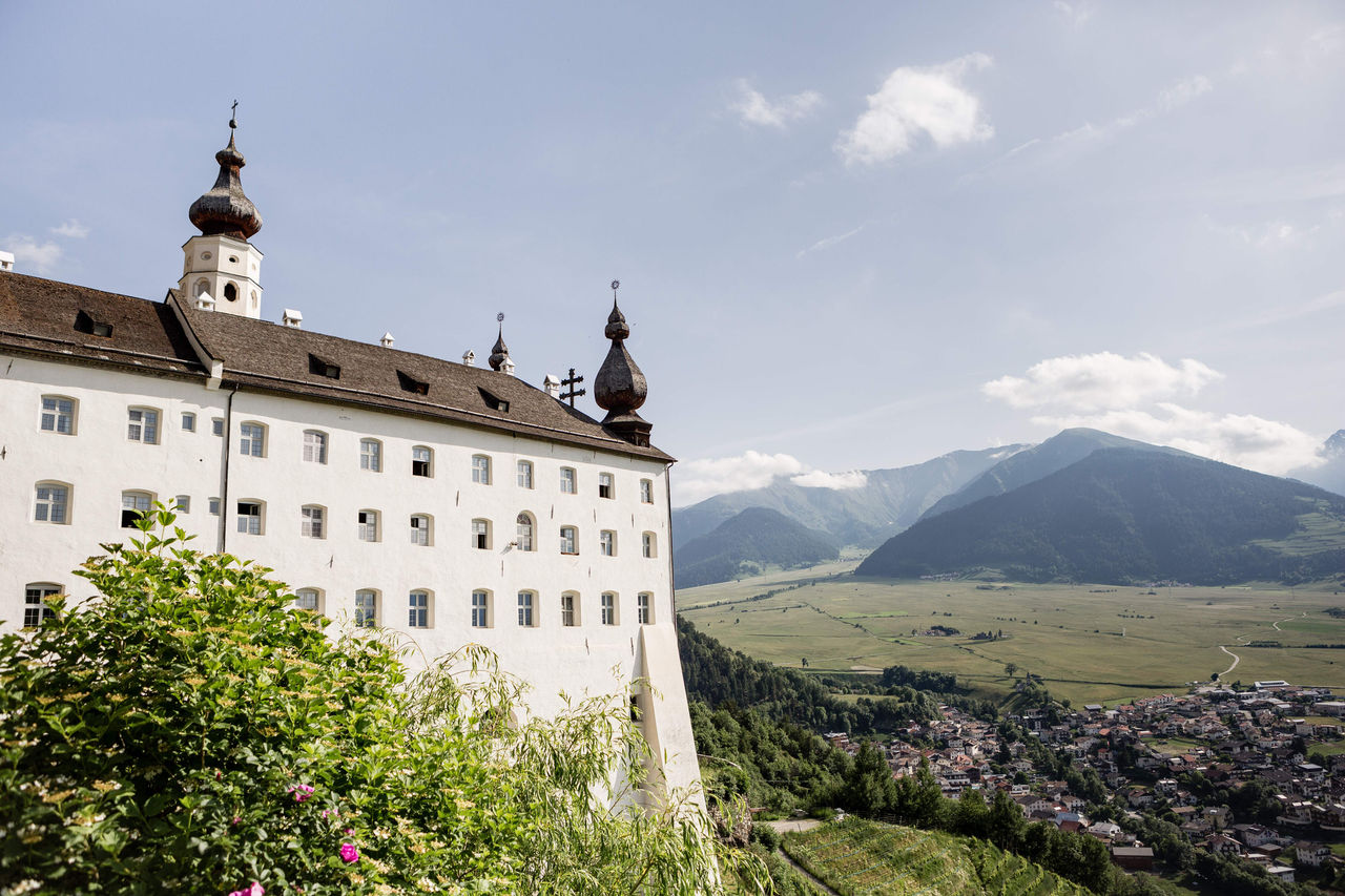 Vinschgau, Alpine Straße der Romanik