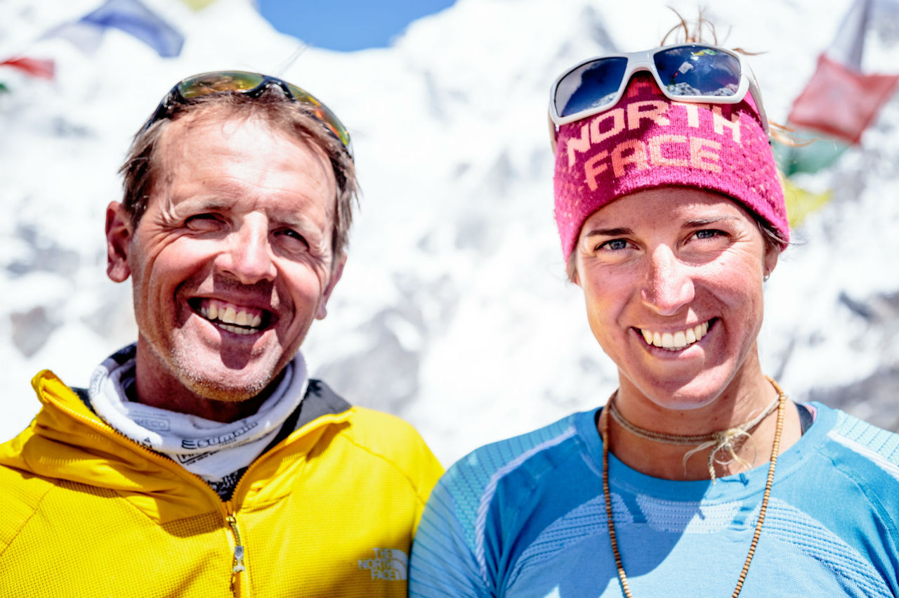Die beiden Bergsteiger Tamara Lunger und Simone Moro (von rechts).