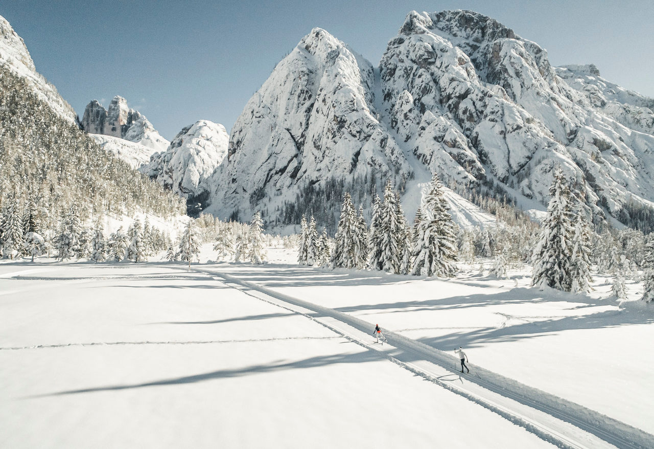 Langlaufen im Höhlensteintal mit Drei Zinnen-Blick